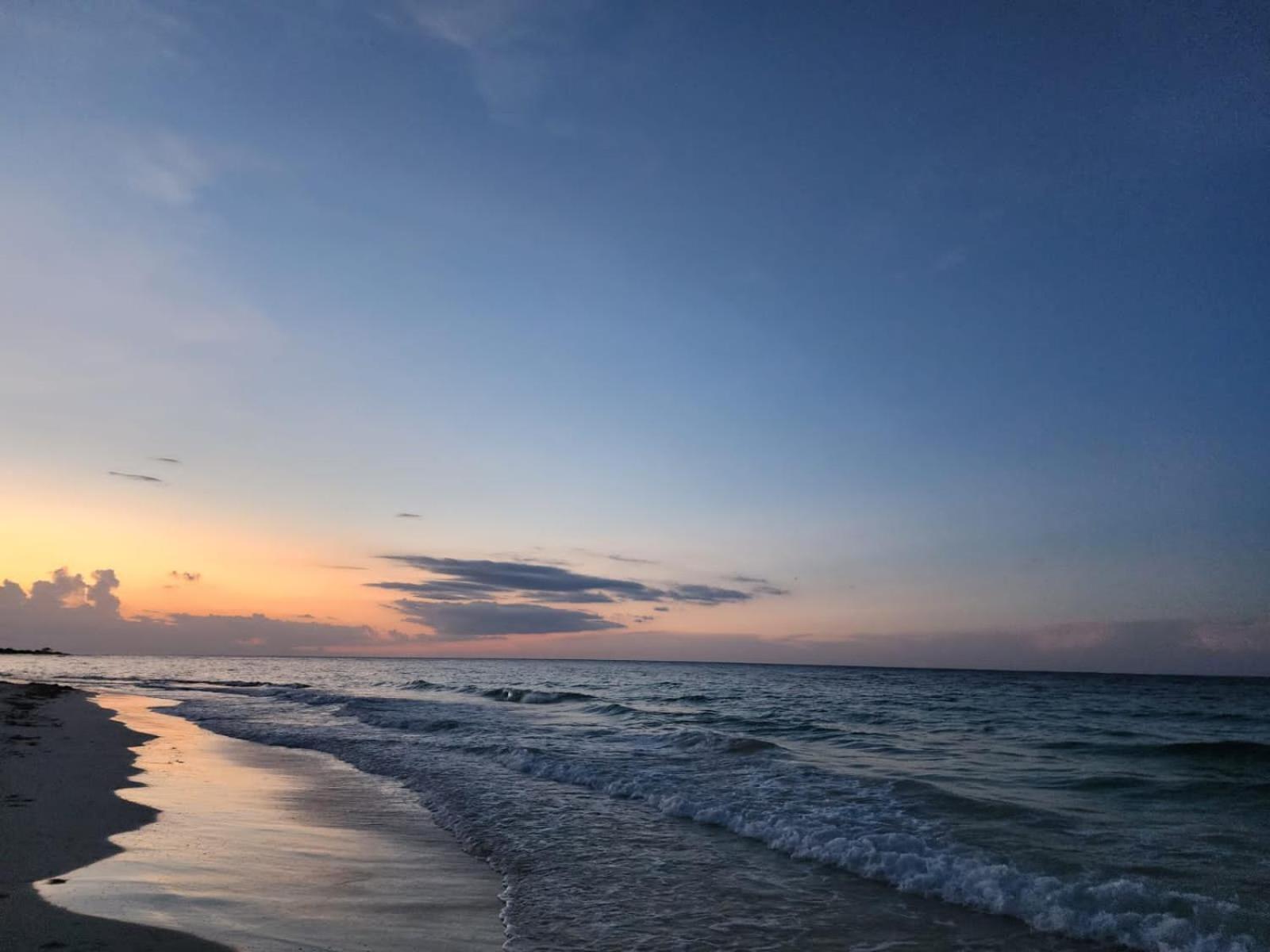 Appartamento Beachside Calm, Footsteps To The And Sea Silver Sands